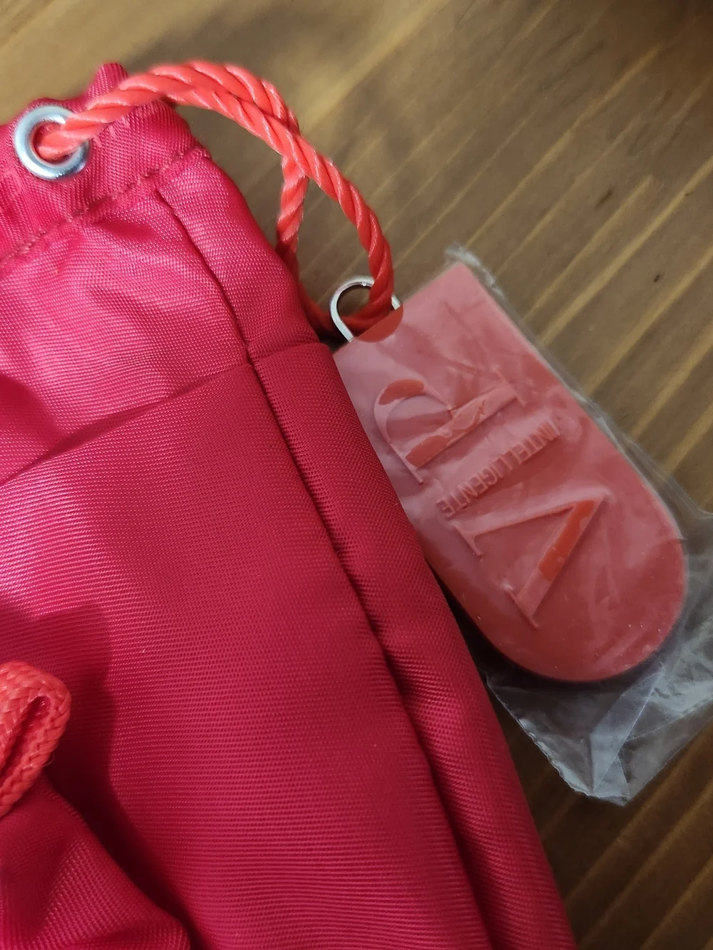 Tintamar France VIP One Makeup Bag Organizer Waterproof Nylon Red Drawstring